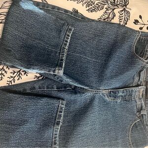 Jones New York Straight-Leg Women’s Jeans in Mid Blue Wash